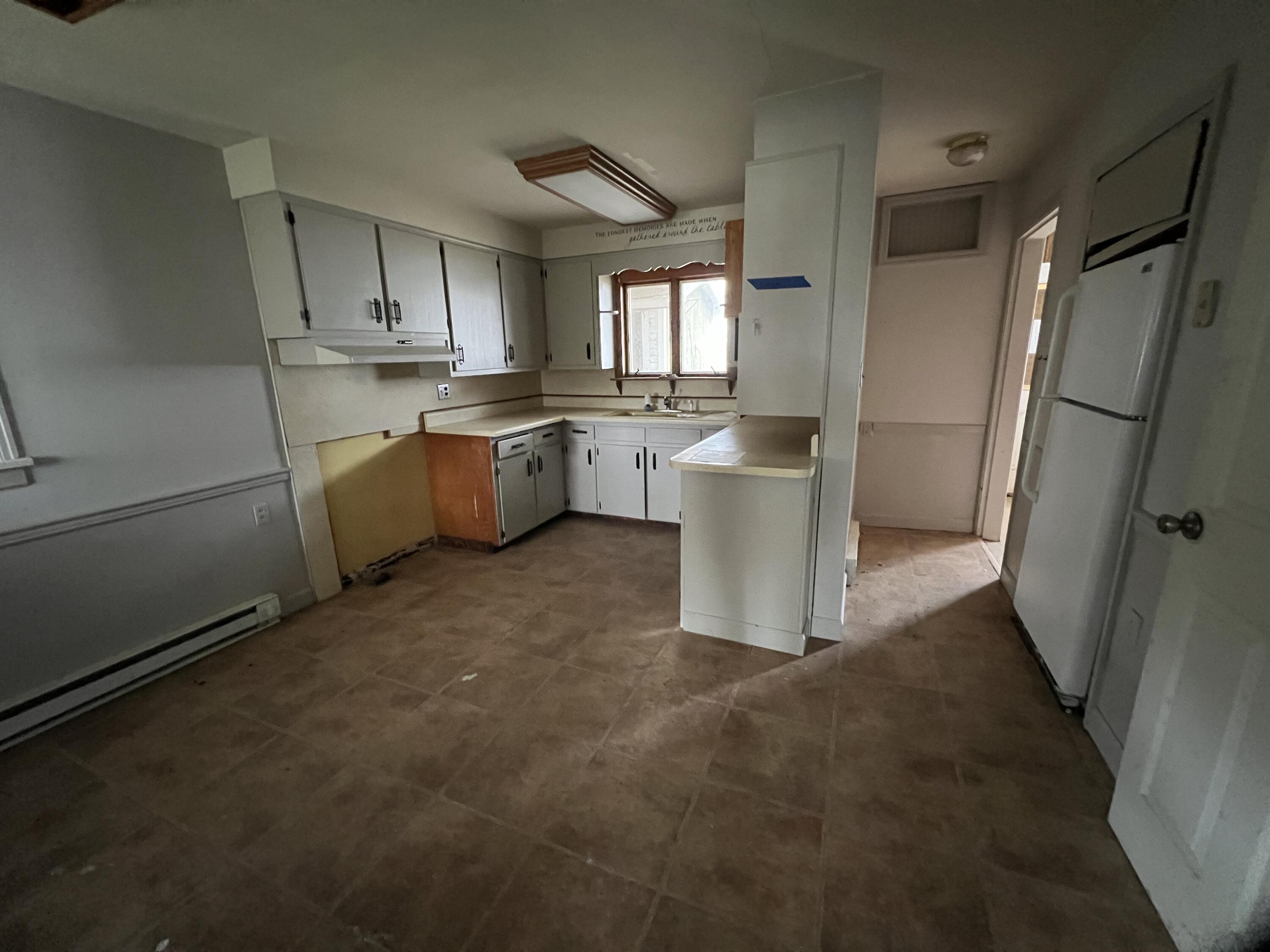 180 East Main Street Benton Ridge, OH 45816 - Photo 6 of 28