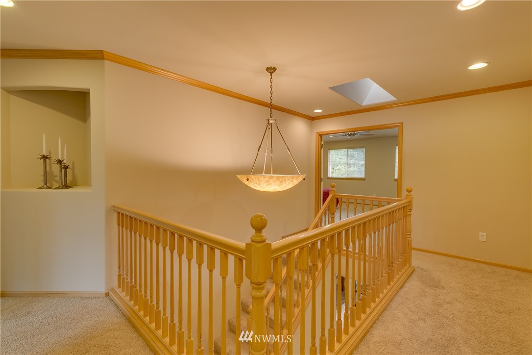22733 9th Avenue Southeast Bothell, WA 98021 - Photo 18 of 23