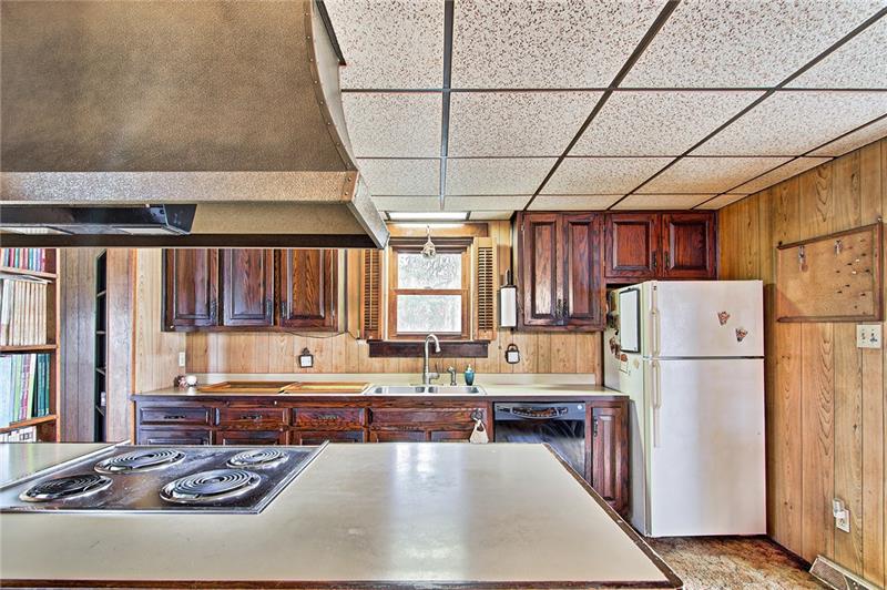 924 Herman Road Butler, PA 16002 - Photo 19 of 21