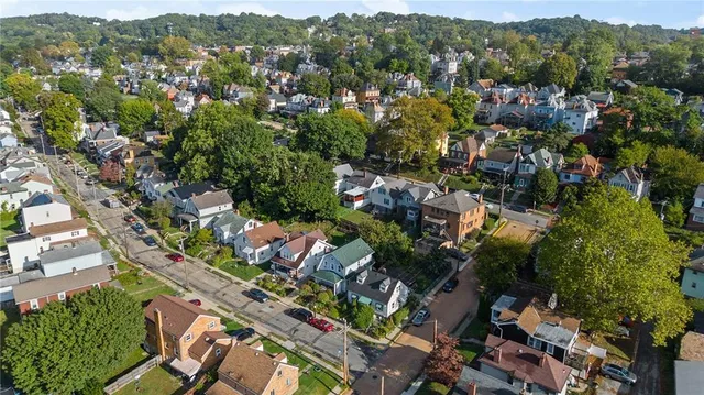 $225,000 | 825 Orchard Avenue, Avalon, PA 15202