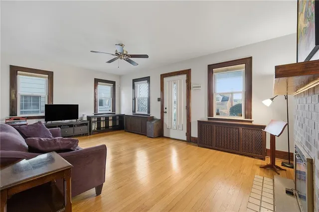 $225,000 | 825 Orchard Avenue, Avalon, PA 15202