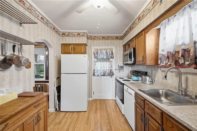 $225,000 | 825 Orchard Avenue, Avalon, PA 15202