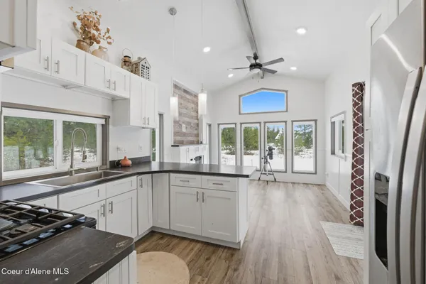 $389,900 | 78 Wyatt Lane, Spirit Lake, ID 83869
