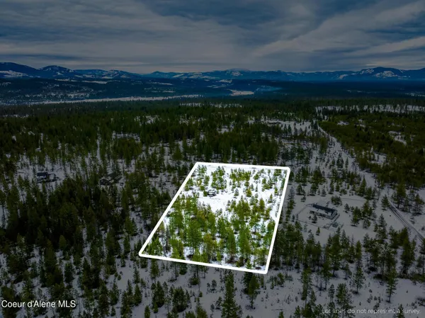 $389,900 | 78 Wyatt Lane, Spirit Lake, ID 83869