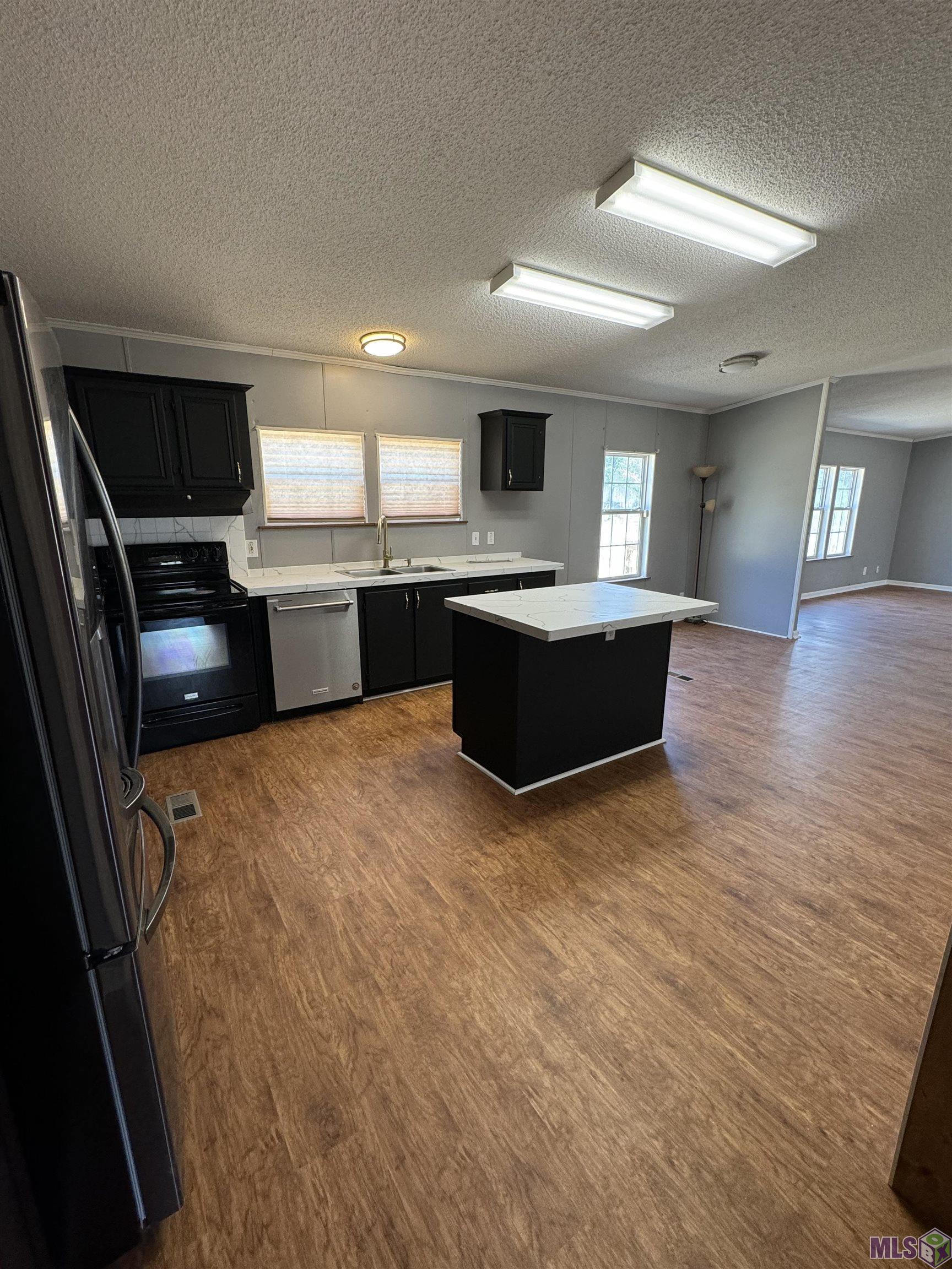 19739 Perrilloux Road Livingston, LA 70754 - Photo 10 of 26 Gallery Image 10