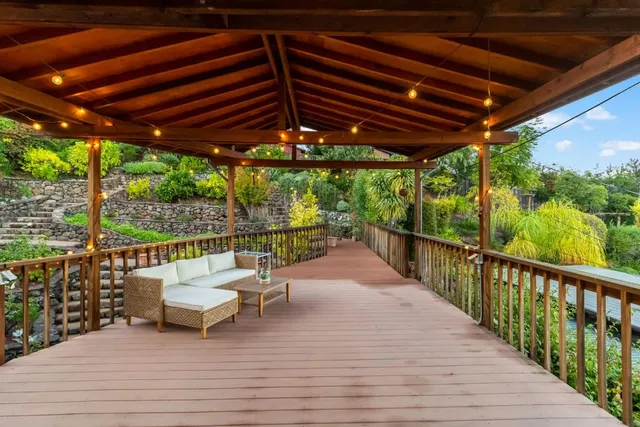 $2,499,000 | 3848 Vineyard Drive, Redwood City, CA 94061