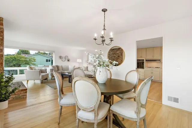 $2,499,000 | 3848 Vineyard Drive, Redwood City, CA 94061