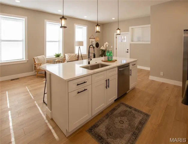 $399,900 | 2859 Ohio Avenue, St. Louis, MO 63118