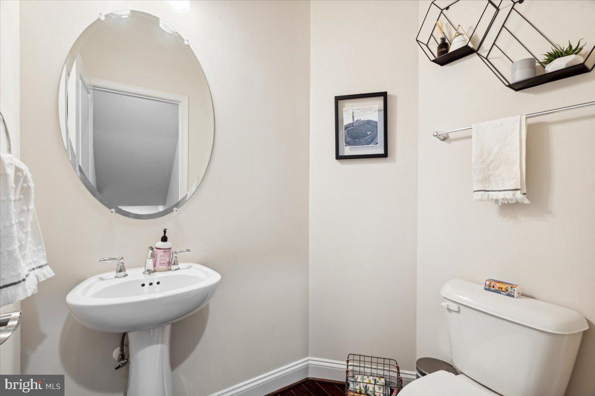1141 Holden Road Frederick, MD 21701 - Photo 17 of 55 Main level Half Bathroom