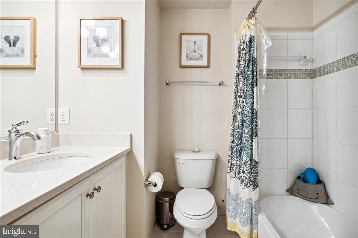 1141 Holden Road Frederick, MD 21701 - Photo 29 of 55 Upper Level Shared Full Bath