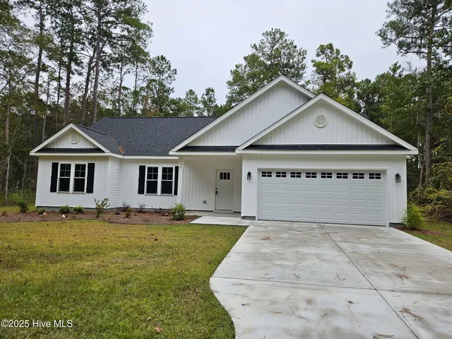 $359,900 | 90 Northeast Drive Northwest, Calabash, NC 28467
