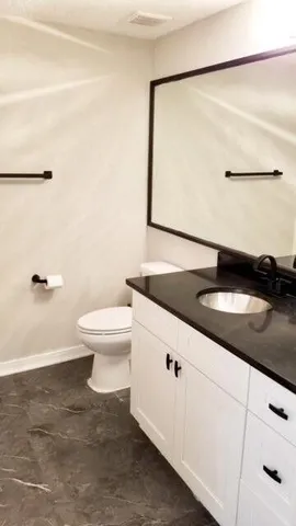 $229,000 | 9857 Baywinds Boulevard, Unit 9206, West Palm Beach, FL 33411