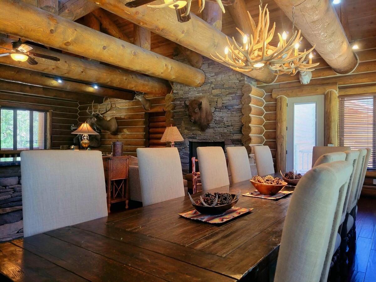1103 East Spring Hollow Road Hatch, UT 84735 - Photo 3 of 50 Dining Room