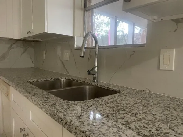 $2,100 | 2127 Woodland Springs Street, Houston, TX 77077