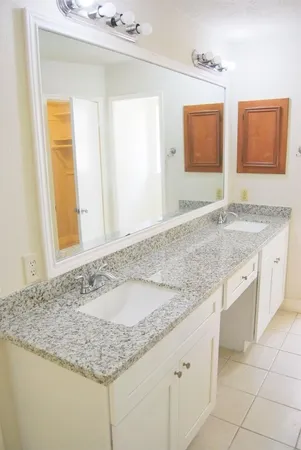 $2,100 | 2127 Woodland Springs Street, Houston, TX 77077