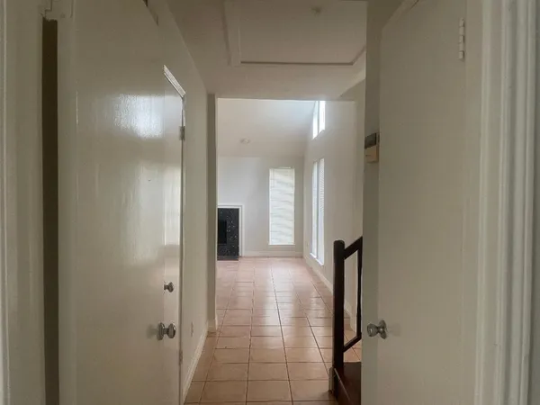 $2,100 | 2127 Woodland Springs Street, Houston, TX 77077