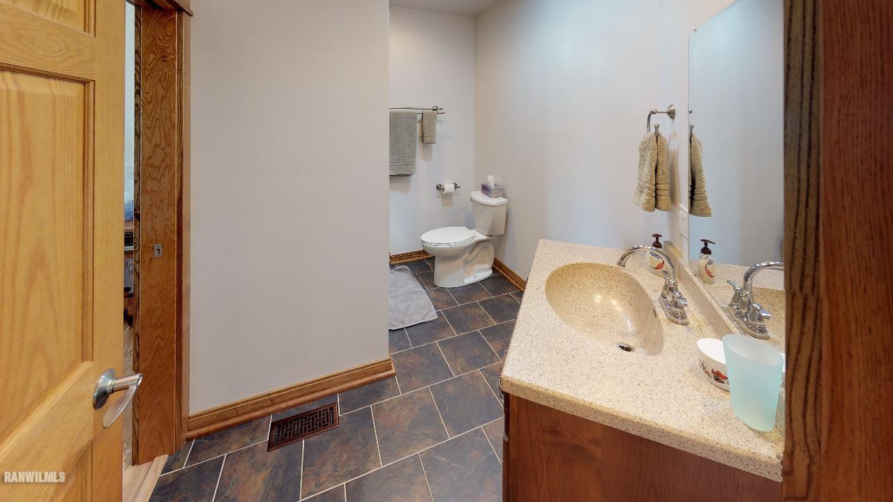 4662 Riverview Road Thomson, IL 61285 - Photo 19 of 29 Gallery Image 19