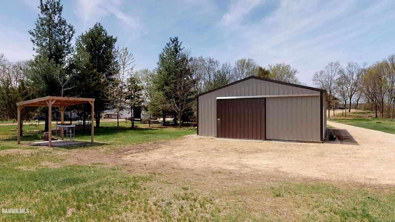 4662 Riverview Road Thomson, IL 61285 - Photo 3 of 29 Gallery Image 3
