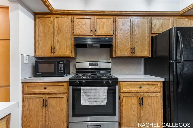 $299,900 | 3615 Diamond Drive, Hamilton, MI 49419