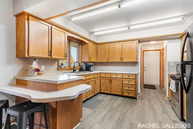 $299,900 | 3615 Diamond Drive, Hamilton, MI 49419