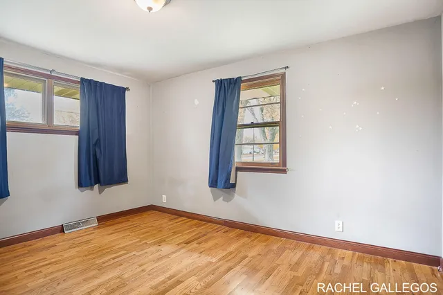 $299,900 | 3615 Diamond Drive, Hamilton, MI 49419