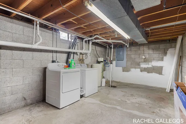 $299,900 | 3615 Diamond Drive, Hamilton, MI 49419