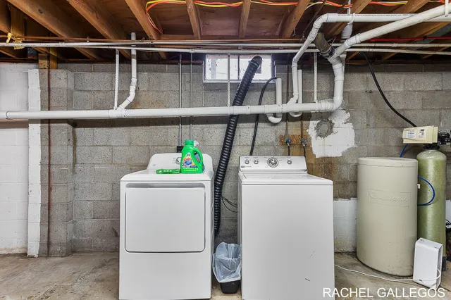 $299,900 | 3615 Diamond Drive, Hamilton, MI 49419