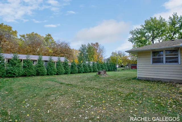 $299,900 | 3615 Diamond Drive, Hamilton, MI 49419