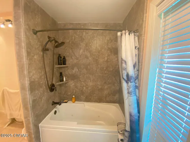 $800,000 | 4110 Corinth Road, Lexington, TN 38351