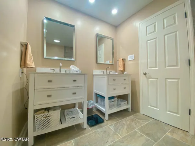 $800,000 | 4110 Corinth Road, Lexington, TN 38351