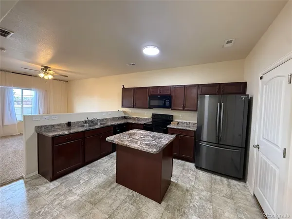 $2,050 | 4795 Kerry Lynn View, Colorado Springs, CO 80922