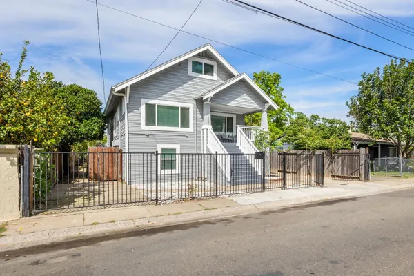 $499,000 | 4500 48th Street, Sacramento, CA 95820