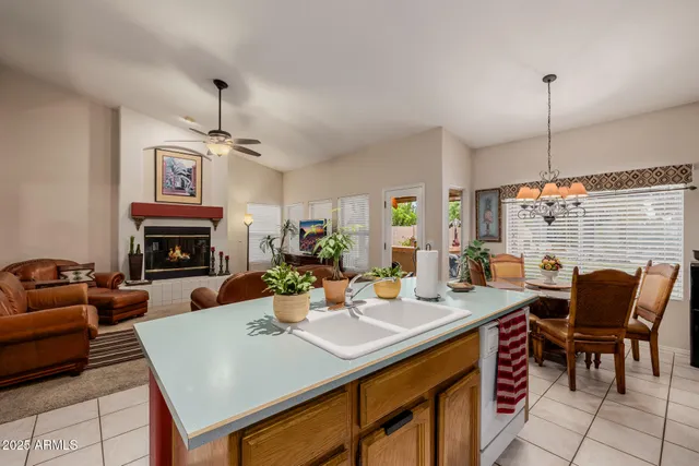 a view of a big room with closet and windows