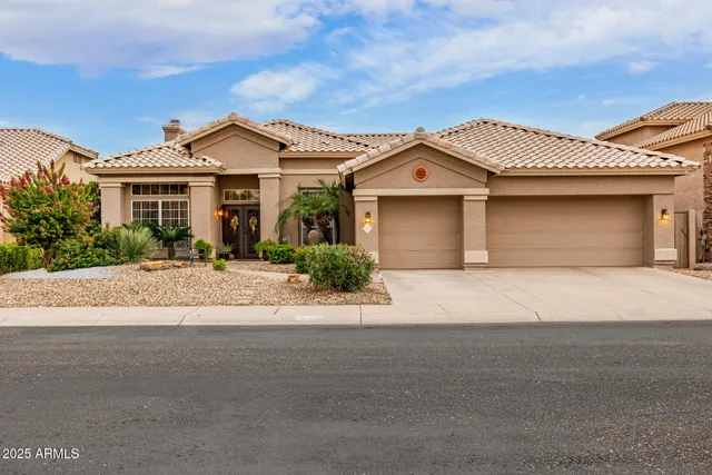 a view of a terrace with a garden and plants