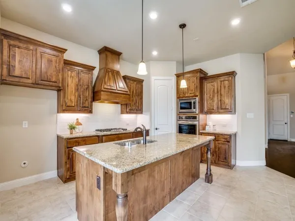 $3,400 | 716 Sandbox Drive, Little Elm, TX 76227