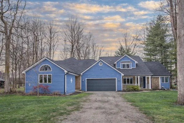 $499,900 | 586 Schaeffer Drive, Coldwater, MI 49036