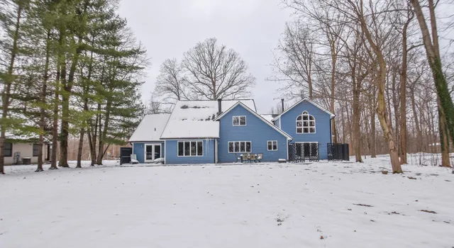 $529,000 | 586 Schaeffer Drive, Coldwater, MI 49036