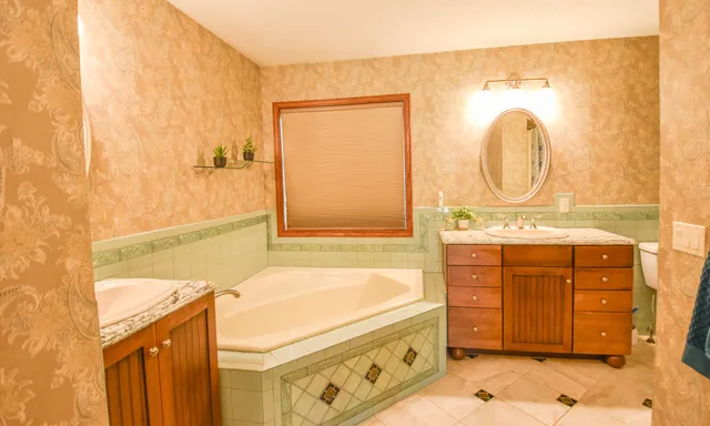 $529,000 | 586 Schaeffer Drive, Coldwater, MI 49036