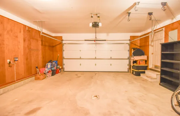 $528,900 | 586 Schaeffer Drive, Coldwater, MI 49036
