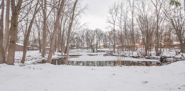 $529,000 | 586 Schaeffer Drive, Coldwater, MI 49036