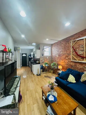 $2,000 | 1524 Fontain Street, Philadelphia, PA 19121