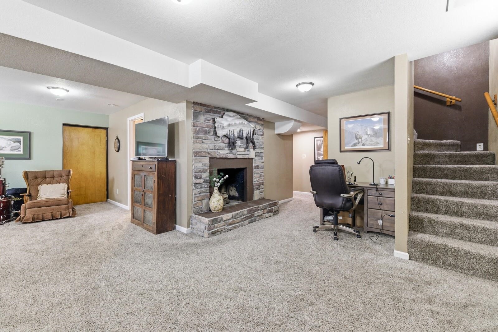 2230 River Meadows Road Casper, WY 82604 - Photo 20 of 30