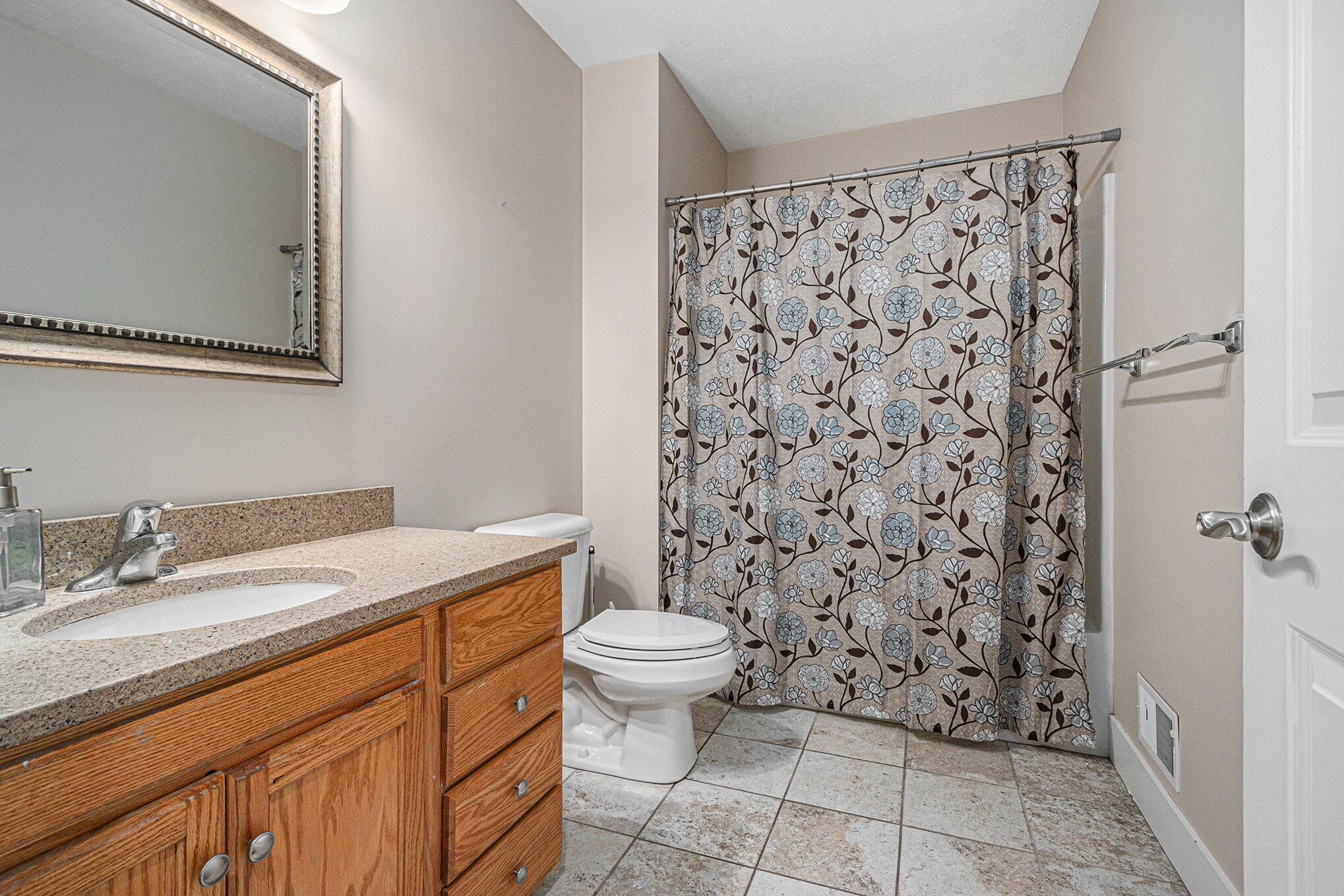 770 Marsh Road Plainwell, MI 49080 - Photo 27 of 53 027_770marsh_16