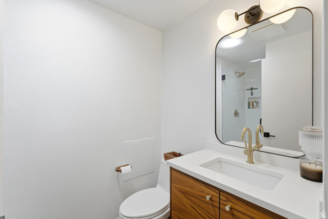 2675 South 450 East Bountiful, UT 84010 - Photo 24 of 44