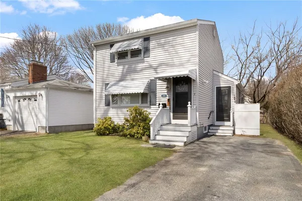 $499,900 | 130 Roffee Street, Barrington, RI 02806