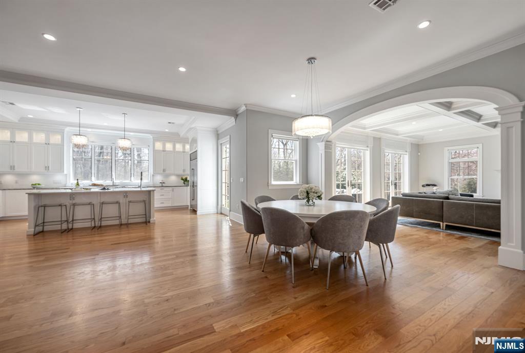 76 Dimmig Road Upper Saddle River, NJ 07458 - Photo 13 of 47