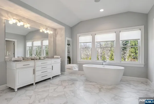 $2,795,000 | 76 Dimmig Road, Upper Saddle River, NJ 07458