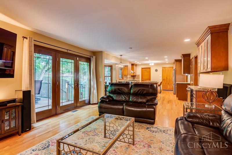 9207 Old Coach Road Cincinnati, OH 45249 - Photo 22 of 41