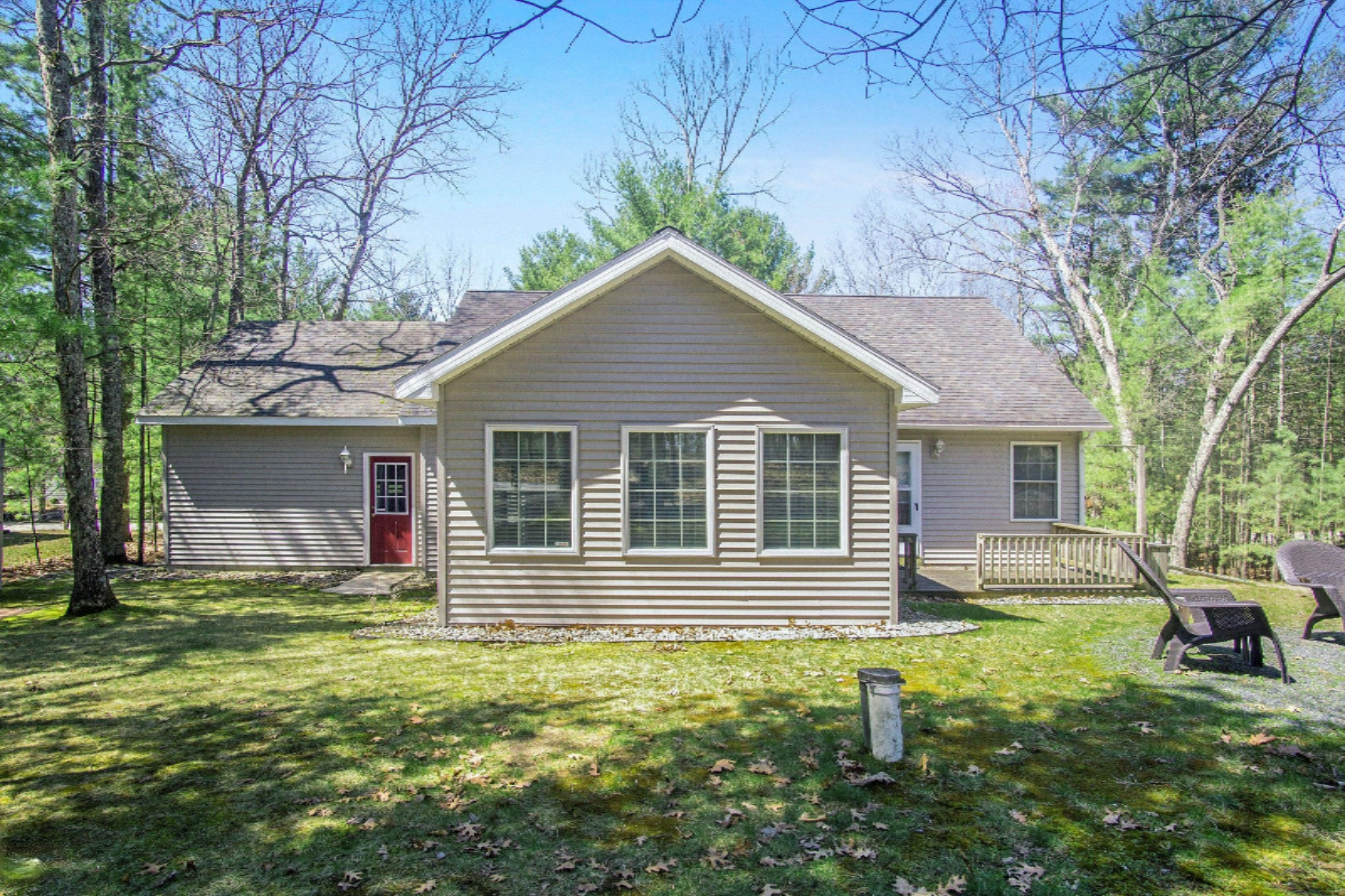 6372 Cheyenne Road Pentwater, MI 49449 - Photo 5 of 28 DSC07298