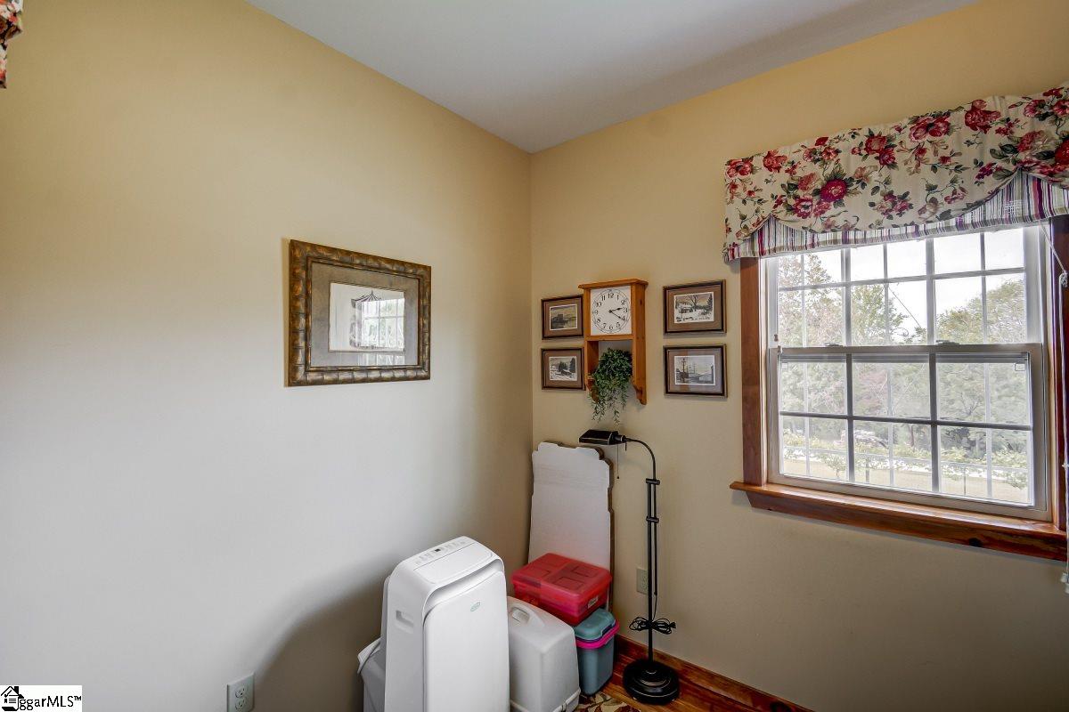 1269 South Barton Road Taylors, SC 29687 - Photo 13 of 28 Gallery Image 13